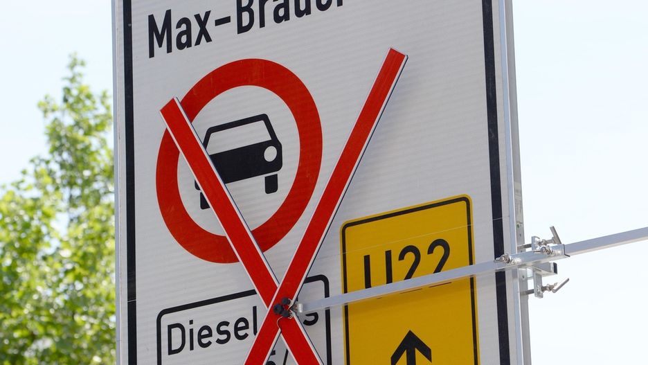 Na tę ulicę w Hamburgu nie wjadą samochody z silnikiem Diesla, które nie spełniają normy Euro 5