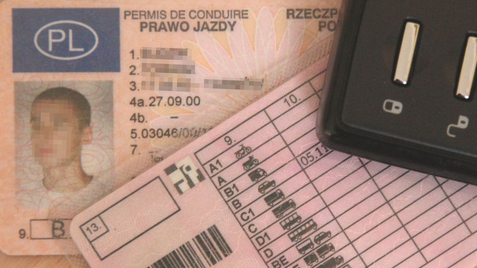 Prawo jazdy w telefonie: Sprawdź od kiedy obowiązuje cyfrowe prawo jazdy, które ma ułatwić życie kierowcom