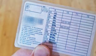 Ministerstwo chce skończyć z "cwaniakami". Doprecyzuje przepisy dot. praw jazdy