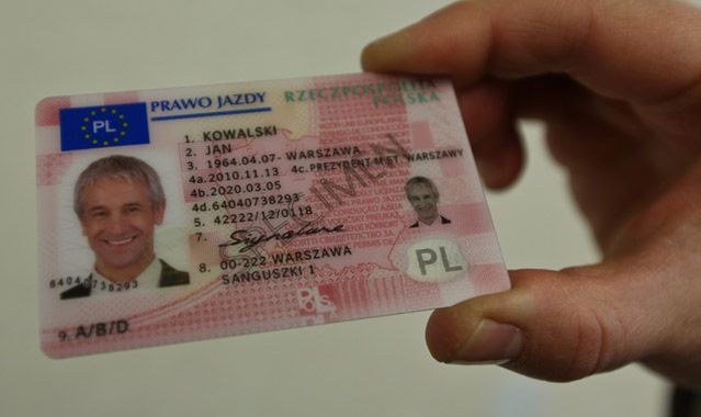 Prawo jazdy będzie droższe? Ministerstwo tego nie wyklucza