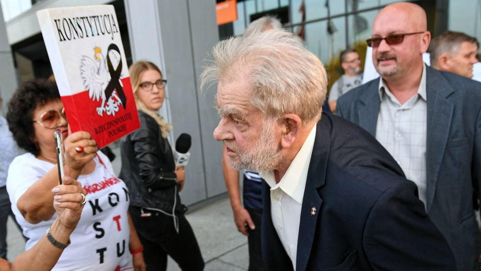 Andrzej Gwiazda kontra protestujący