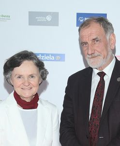 Droga krzyżowa w domu i obowiązkowa piątka z religii. Tak dorastał prezydent Duda