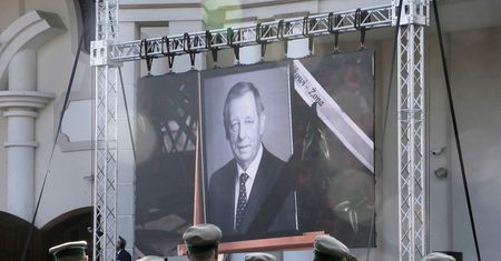 Pogrzeb Jana Szyszki. Minister otrzymał pośmiertnie Krzyż Komandorski z Gwiazdą Orderu Odrodzenia Polski