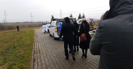 Ząbkowice Śląskie. Pogrzeb rodziny zamordowanej przez 18-latka