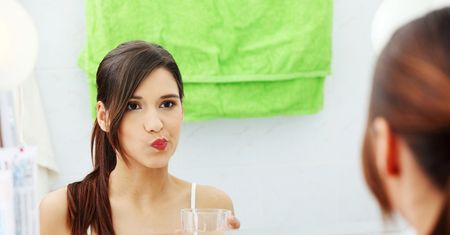 Kilka przyczyn nadwrażliwości zębów