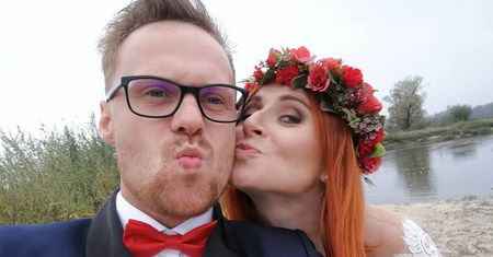 A jednak! Uczestnicy "Ślubu od pierwszego wejrzenia" wciąż razem. Pokazali wspólne zdjęcie