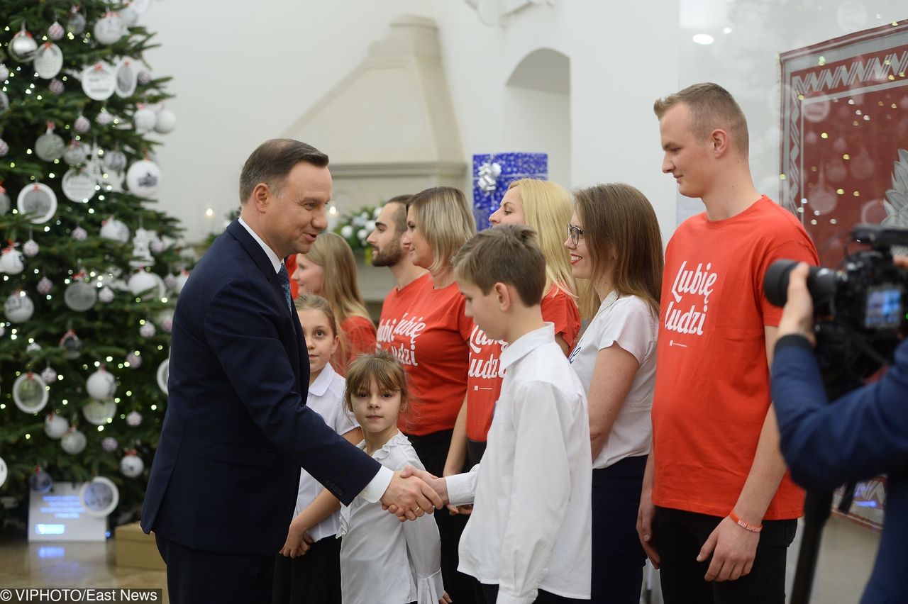 Afera w Szlachetnej Paczce. Konsternacja wśród znanych osób popierających akcję