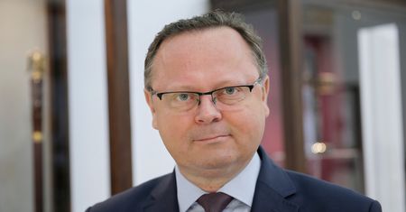 Lekceważące słowa Joanny Senyszyn o krzyżu. Andrzej Szejna: przepraszam