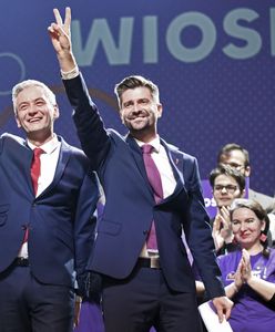 Biedroń popiera 500+. "Gdybym mógł, sam bym pobierał"