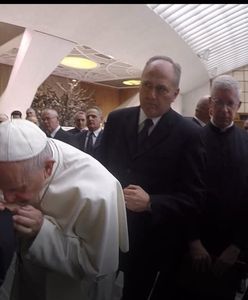 Bruncz: "Papież ucałował dłoń ofiary księdza pedofila. Przyznał, że Kościół zdradził ideały" (Opinia)