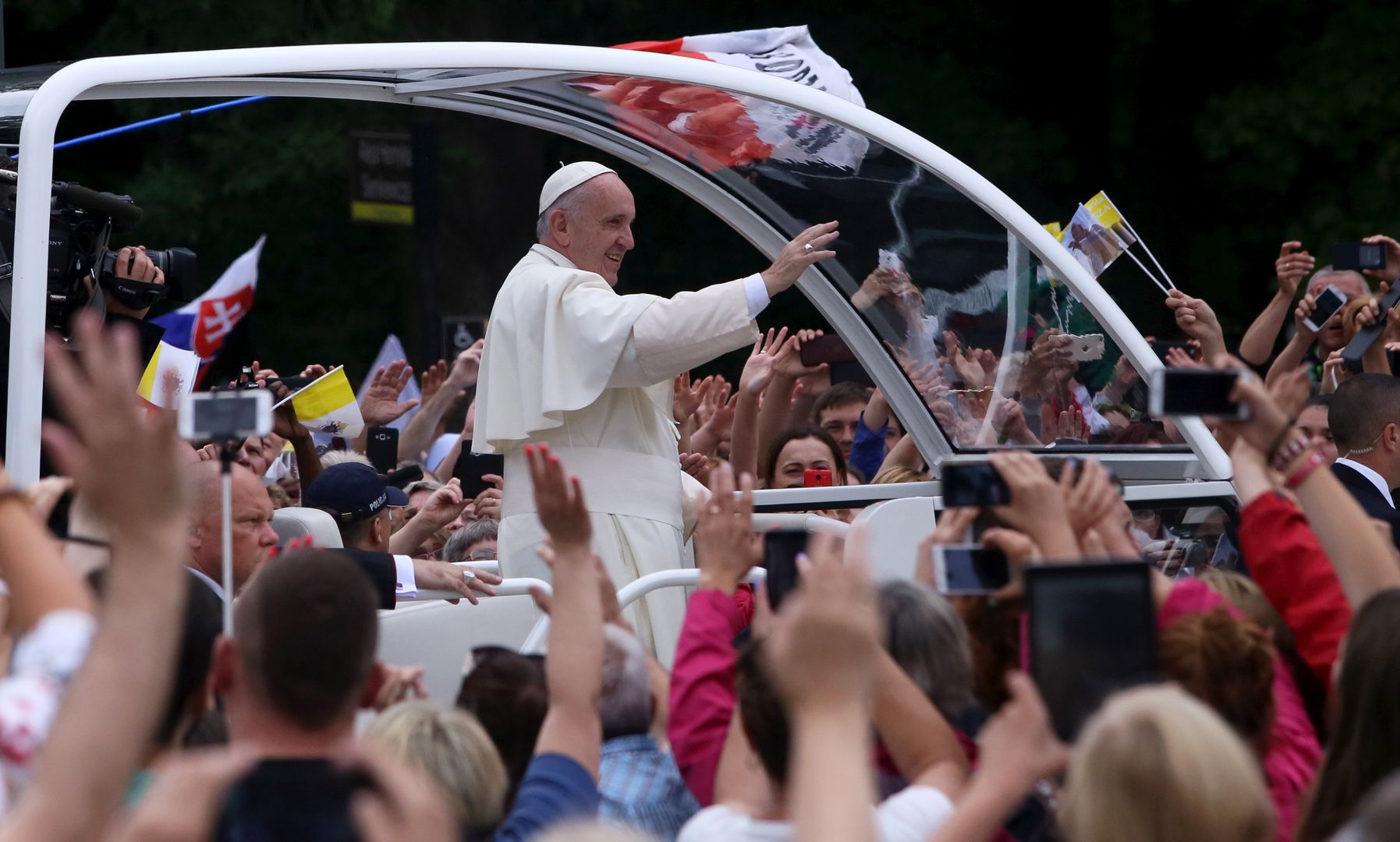 Zagraniczna prasa o papieżu: "zbyt liberalny" dla Polaków