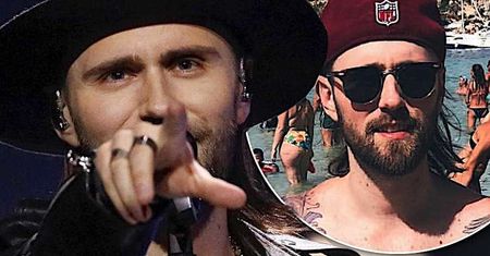HOT! Szczuplutki Lukas Meijer pod koszulką skrywa imponującą muskulaturę! Właśnie pochwalił się swoją wyrzeźbioną klatą!