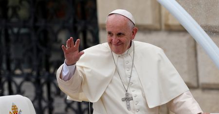 Papież wyjaśniał problem z migrantami. Jako przykład wskazał Polaków