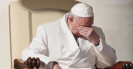 Zaskakująca decyzja Franciszka. Nie przeprosi