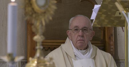 Koronawirus w Domu Świętej Marty. Mieszka tam papież Franciszek