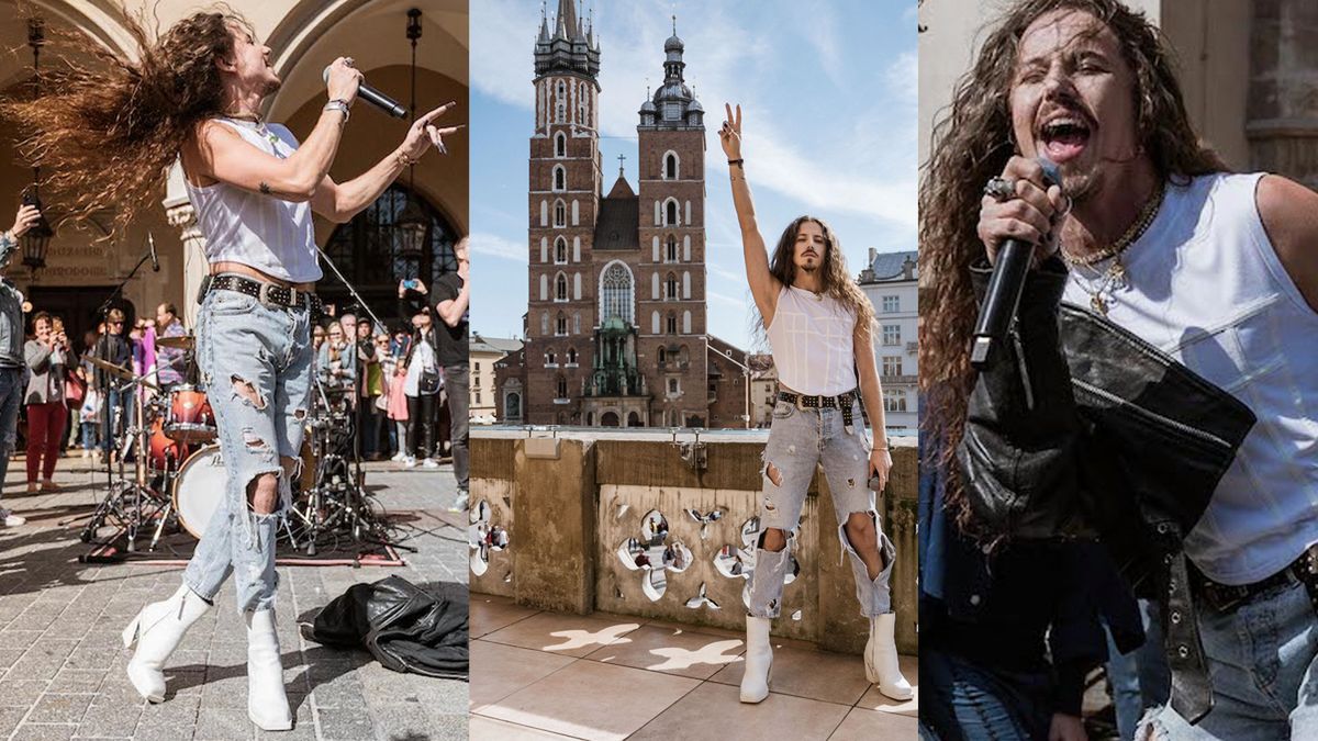 Ale czad! Szpak na tarasie krakowskich Sukiennic zrobił lepsze show, niż niejedna gwiazda na Super Bowl! Turyści aż oniemieli