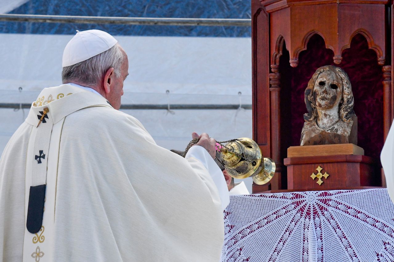 Papież Franciszek w Nagasaki: Pieniądze wydawane na broń atomową to obraza dla niebios