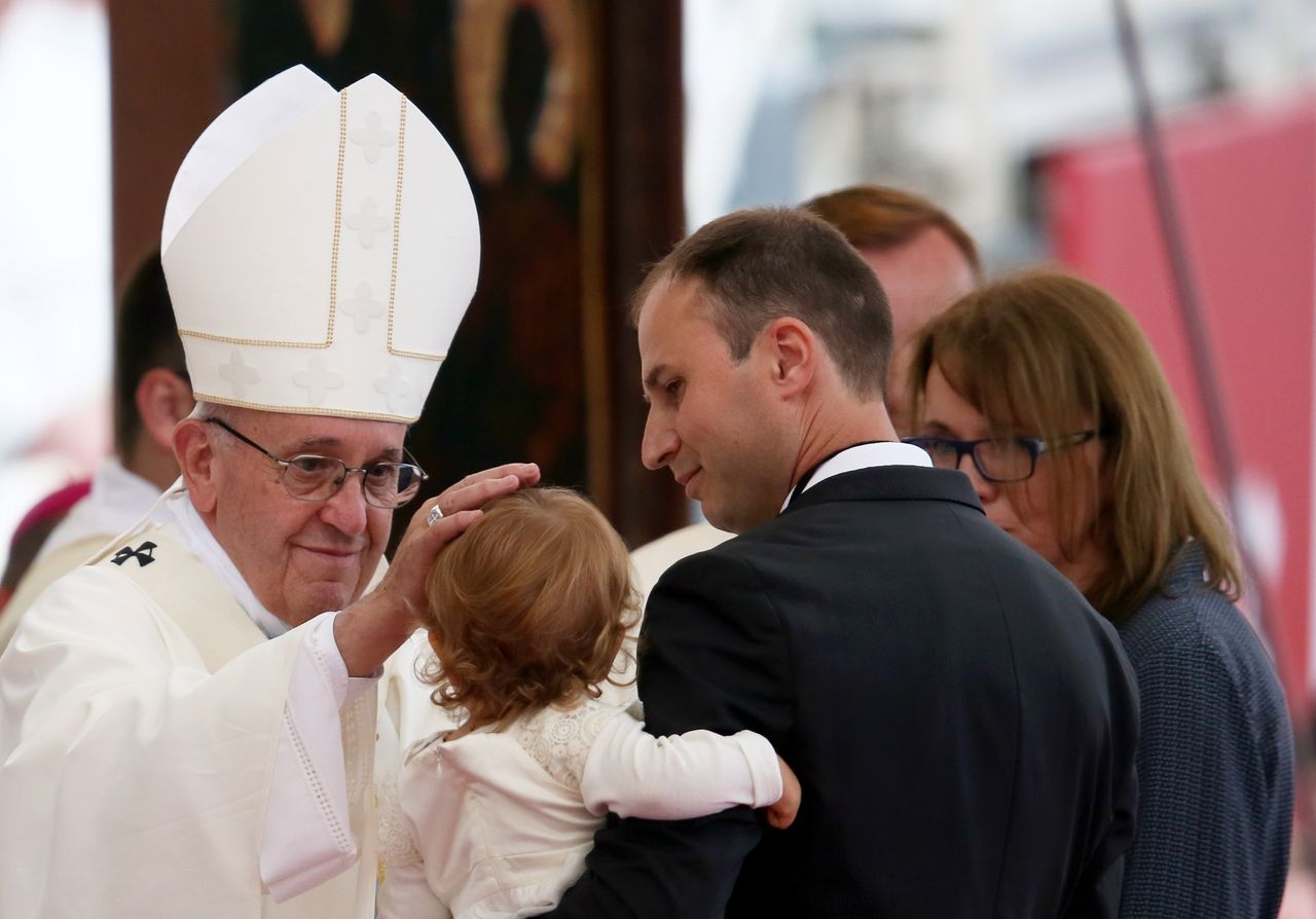 Papież Franciszek jasno o aborcji. Nie może być "prawem człowieka"
