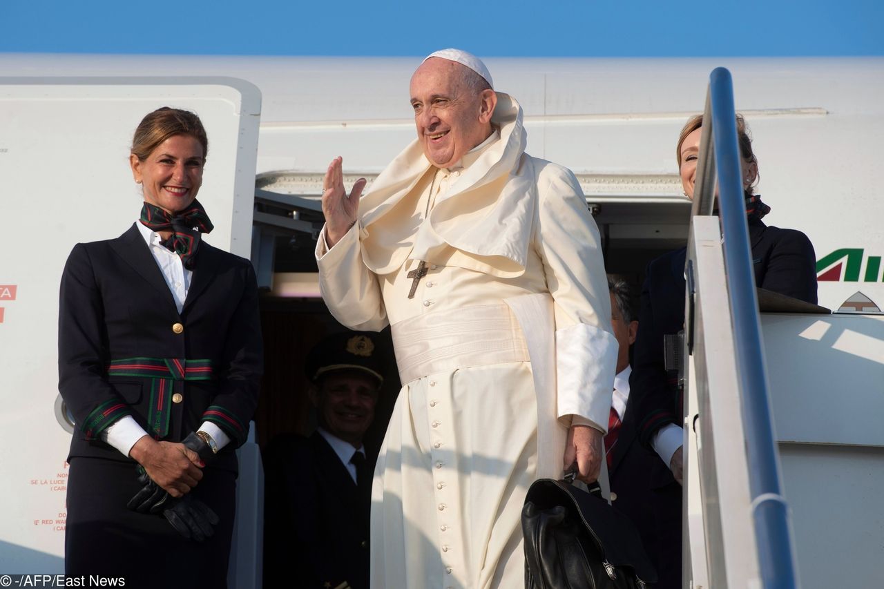 Papież Franciszek żartuje z Amerykanów. Rzecznik Watykanu wyjaśnia