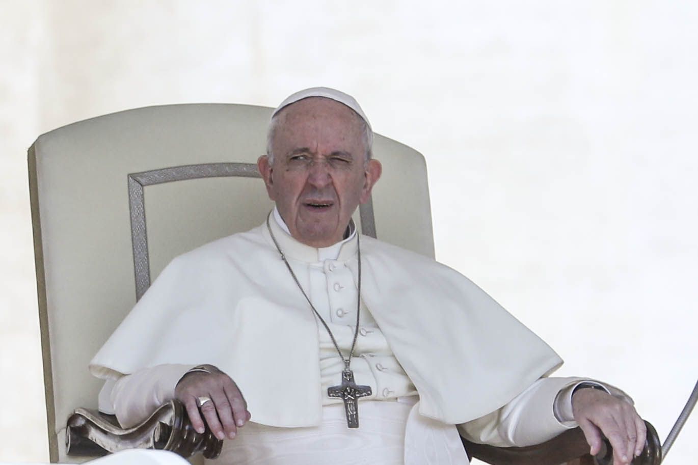 Papież Franciszek wyraził swoje zdanie o gejach. Nie ma dla nich miejsca wśród kleryków