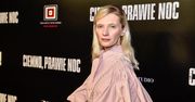 Agata Buzek na premierze "Ciemno, prawie noc". Wybrała oryginalną kreację