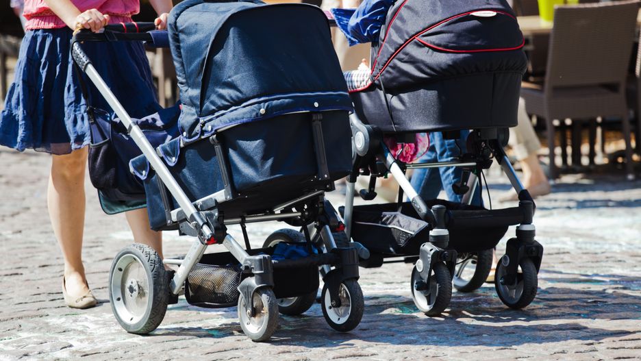 Kilka samorządów wypłaca rodzicom jednorazowe becikowe
