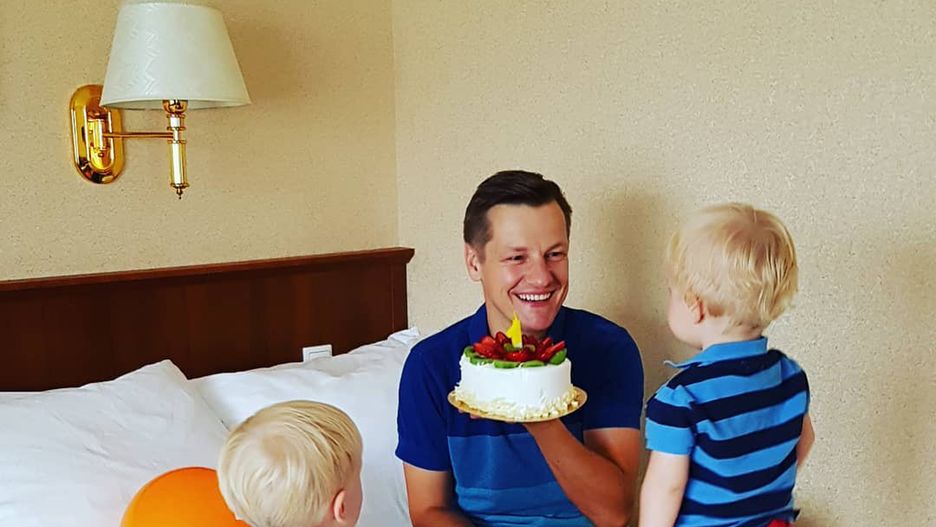 Marcin Mroczek z synami