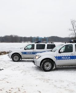 Dryfował w Warcie w Poznaniu. Policjanci uratowali 36-latka