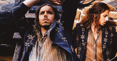 Michał Szpak pochwalił się sesją do "The Voice of Poland"! Swoją stylizacją przyćmił nawet nową jurorkę!