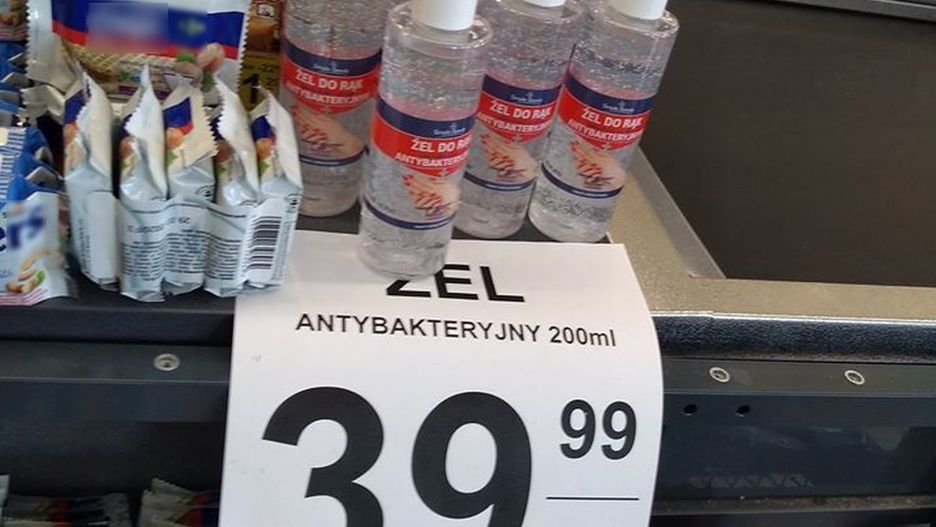 Warszawa. Zdjęcia żeli pojawiły się na grupie mieszkańców Żoliborza na Facebooku.