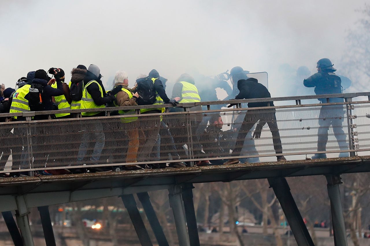 Gorąco w Paryżu. Kolejny protest "żółtych kamizelek"