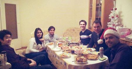 Wigilię spędzą z dala od domu. Nie mogą opuścić Polski