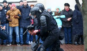 Białoruś: zatrzymania dziennikarzy po demonstracjach w Mińsku