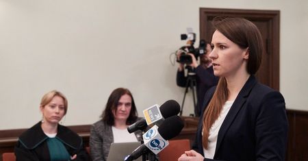 "Trzeba to coś złapać i ogolić na łyso". Apelacja byłej radnej PiS