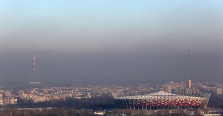 Smog Warszawa - 22 lutego. Sprawdź, jaka jest dziś jakość powietrza w poszczególnych dzielnicach