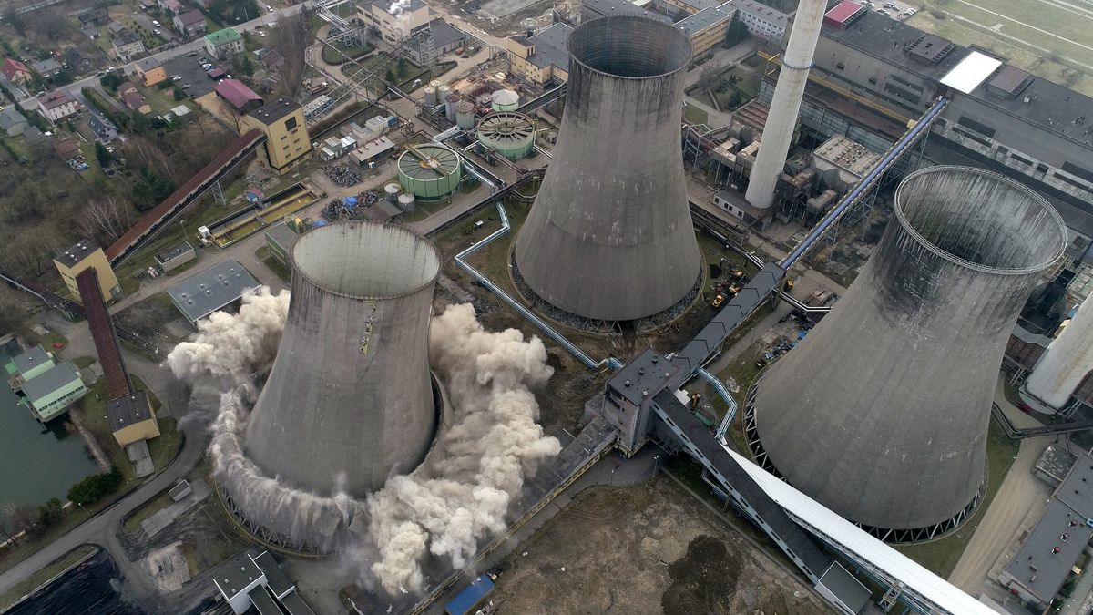 Detonację poprzedziły trwające półtora miesiąca żmudne przygotowania.