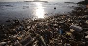 Kiedyś raje, dziś toną w odpadach. 10 najbardziej zanieczyszczonych plaż na świecie