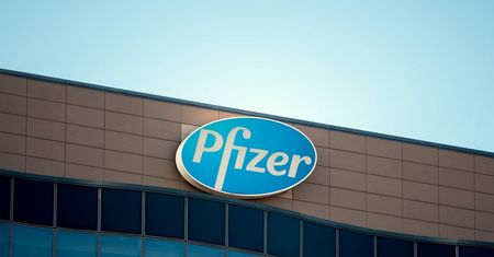 W najbliższych tygodniach Pfizer znacząco zmniejszy dostawy do Polski