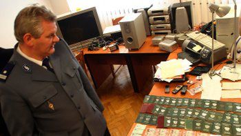 Sfałszowane dokumenty