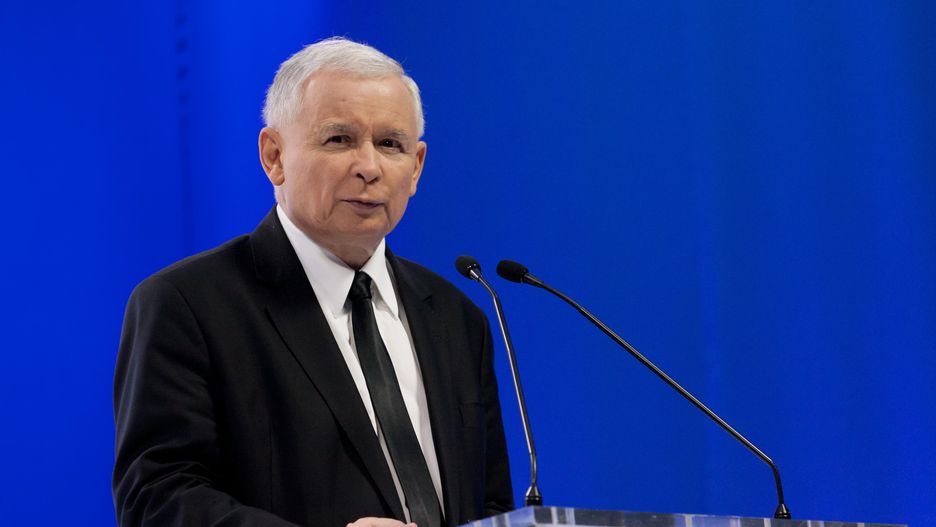 Partia Jarosława Kaczyńskiego ma 19 pkt. proc. przewagi nad Platformą Obywatelską