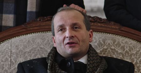 "Ucho prezesa": problemy narastają. Mały rycerz uratuje chorą sytuację?