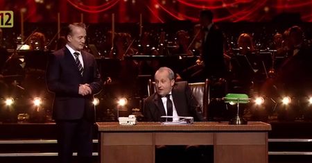 "Ucho prezesa" w punkt o PiS i Dudzie. A prezydent...