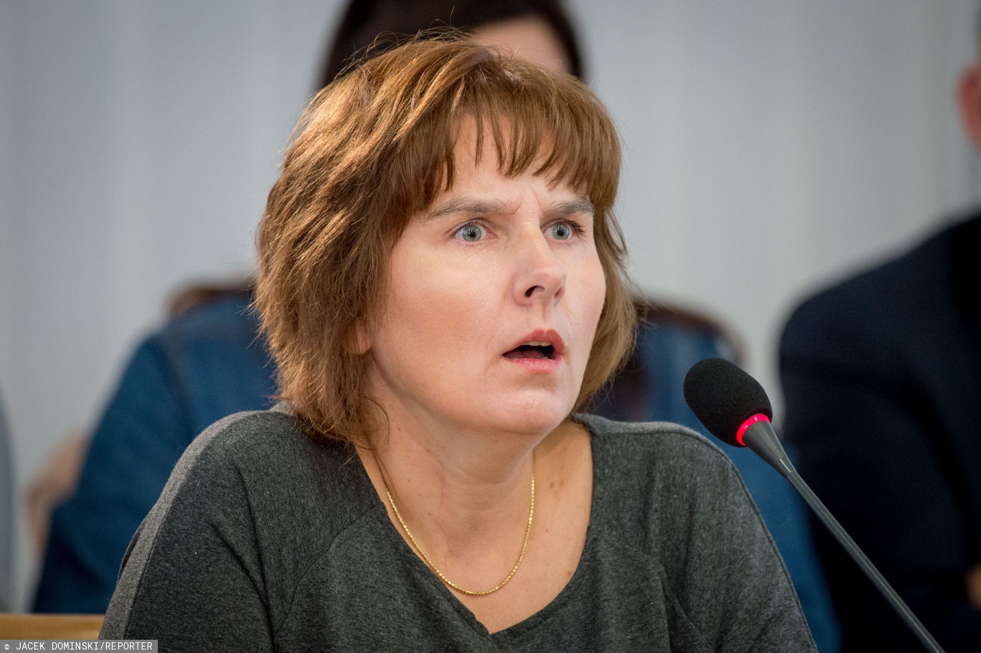 Magda Brzeska, córka zamordowanej Jolanty Brzeskiej, podczas posiedzenia komisji weryfikacyjnej