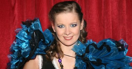 Anna Powierza, czyli Czesia z "Klanu" zmieniła się nie do poznania. Dziś jest dumną mamą