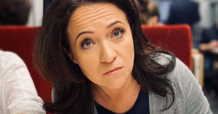 Ewa Drzyzga wywołała spore kontrowersje swoją stylizacją. Fani czują niesmak: "Ktoś jej zrobił krzywdę"