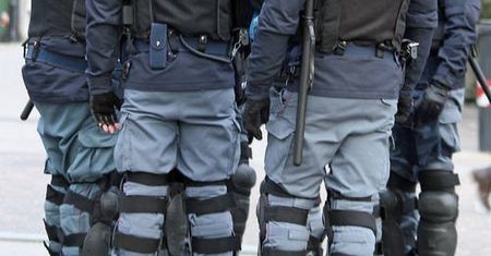 Polak leciał na audiencję u papieża. Zatrzymała go policja