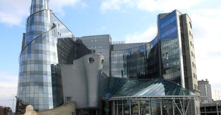 Ile zarabiają dziennikarze TVP? Za te informacje grożą prokuratorem