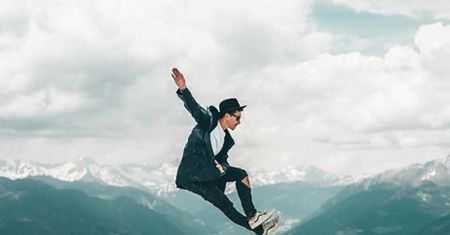 Zdjęcia Polaka hitem Instagrama. "Ten zawsze gdzieś wlezie"