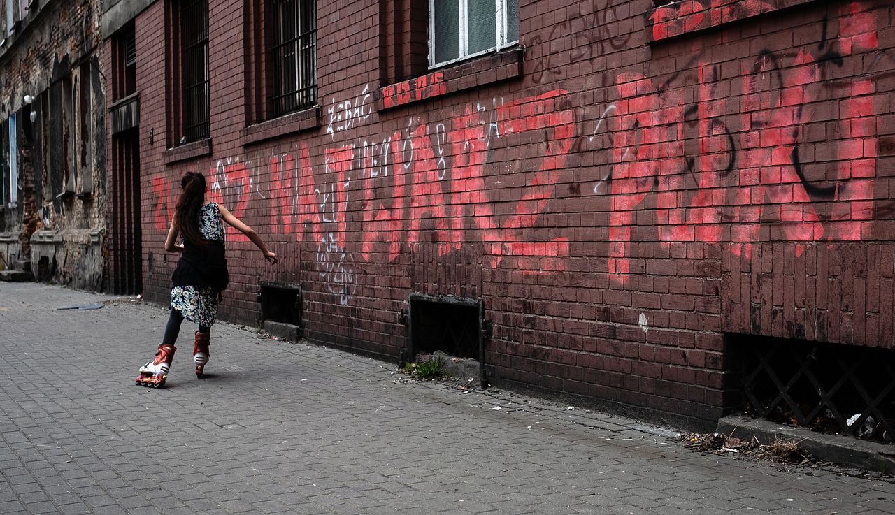 Tutaj romanipen ściera się z rasizmem. Jak przeżyć na Buchenwaldczyków
