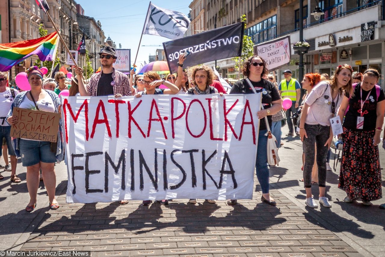 Wolność, którą zabrało mi równouprawnienie, czyli luksus bycia matką